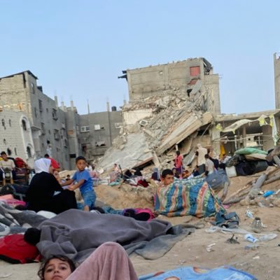 My name is Aya,from Palestine,Gaza.I’m trying to live in peace,security,and stability with my family 🇵🇸🇵🇸
