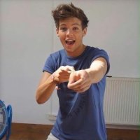 Lia 🐰 VIU O LOUIS E O HARRY (@sun_harry_) 's Twitter Profile