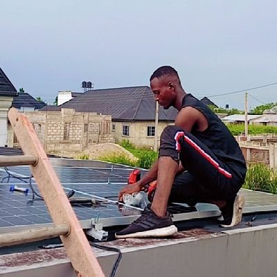 Azedtech1's profile picture. 