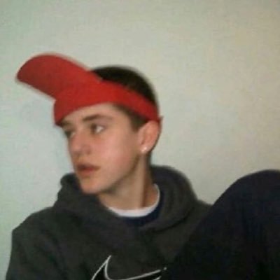 gooseyhoeee's profile picture. fallin 2 pieces