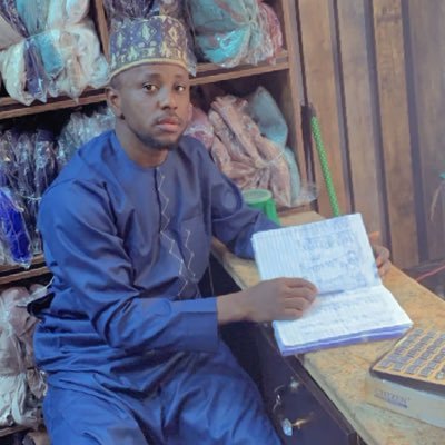 On every occasion be upright, Don't' t be somebody😎.Care free🤷 😷, @Realmadriden💪💪✌Dealer in All kind of Abayas collection. EMDTE852