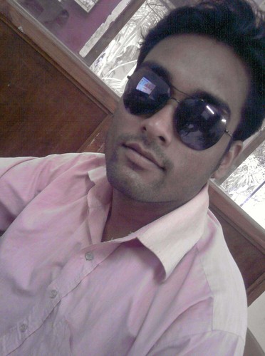 RavikishanY's profile picture. ravikishan yadav 
from azamgarh up
mo9979569277