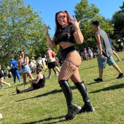 _torsss_'s profile picture. Anime ✨ Basshead 😈 Househead 🏡 Stay hydrated 💧Be kind 🥰 Instagram: @_torsss_ #cyclopsarmy #throwyourxup