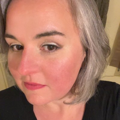 novachasing's profile picture. 🐕 mum, inspiring entrepreneur 👾 gaming addicted all round lunatic