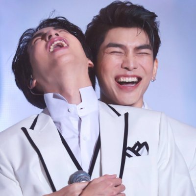 winghcarrie's profile picture. 