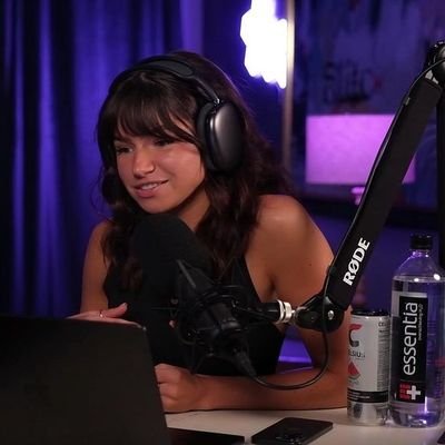 VictoriaHa97328's profile picture. 