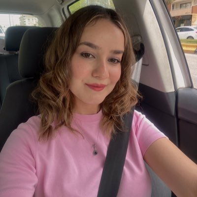 merveeayydin's profile picture. 