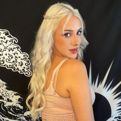 🇨🇦🇬🇷 Content Creator | Twitch Partner | ALT : @meowlikecatTOO