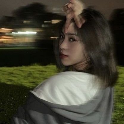 Bibib1ue's profile picture. 