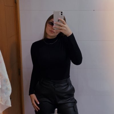 BrunaKrugerr's profile image