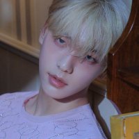 TXTviberzᯓ✦ (@soobinarch) 's Twitter Profile