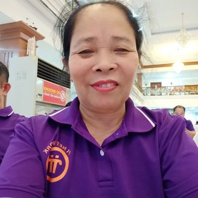 Tôi chọn giấc mơ tôi
Tôi ngày thẳng chính trực yêu thương
Tôi trí tuệ giá trị phụng sự
Tôi biết ơn yêu thương hạnh phúc.....