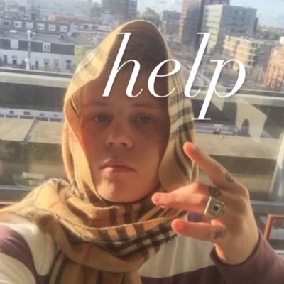 lintbxtch's profile picture. blowing the world one mind at a time