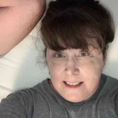 Laurajs6's profile picture. i am the ultimate organizer and cat mom.