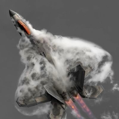 tiiiii2025's profile picture. Go