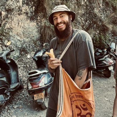 Karlaanton23's profile picture. Back to routinity