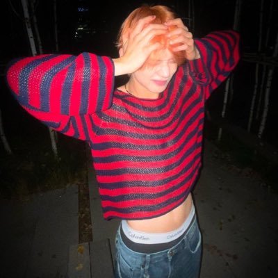 glowingjuni's profile picture. insta @glowingjuni is on twt now | 26 | 🏳️‍🌈