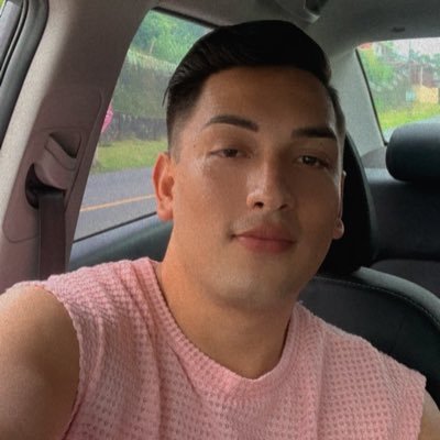 saymondsk's profile picture. 