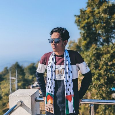 SalmanStrive33's profile picture. Engineering undergrad student. Sub Editor of @RowyakBD. Linguaphile. Dreamer of a new world of Akhlaq & Spirituality.