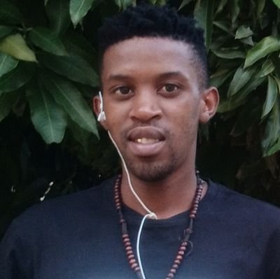 A Deejay , Composer , Graphic Designer @ EmoticEntertainmentDjz
