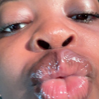 Lover of all things art🌹 Digital artist & Illustrator💻, crochet artist🧶 God's baby girl🥰 ...🇳🇬
