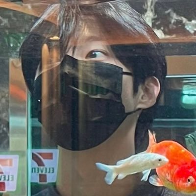 polyrhythmo's profile picture. i thrive best hermit style