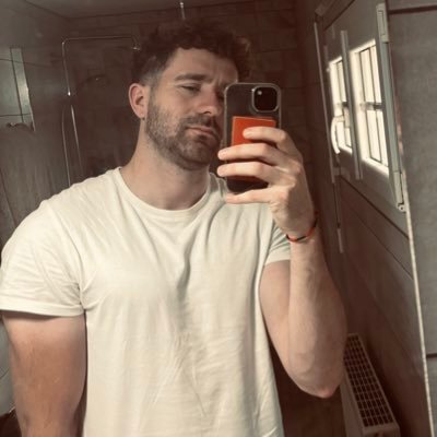 haycelexis's profile picture. 🤷🏻‍♂️