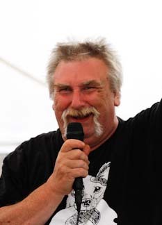 wadfestwaddy's profile picture. you don't have to be mad to knowme, but it helps