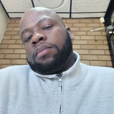 DjKhoslonke's profile picture. Lets talk progression, Music, politics and comedy😅.❤SA