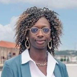 🇨🇵 Adjointe au maire en charge de l'Éducation et de la Jeunesse #LeHavre.
Conseillère Régionale #Normandie.
Co-présidente @HacHandball76 🤾