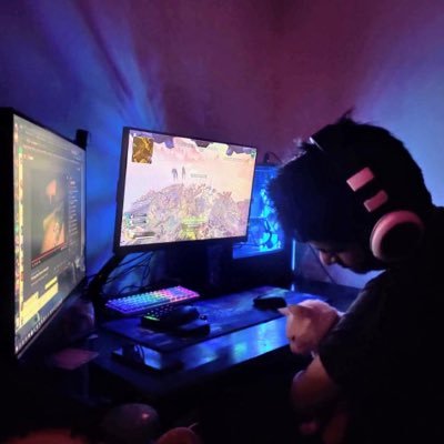 Calfixie's profile picture. Unclocked and Overlocked. Gyro gamer.