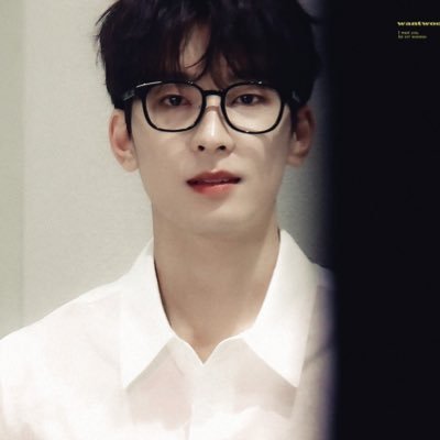 qhotos's profile picture. 