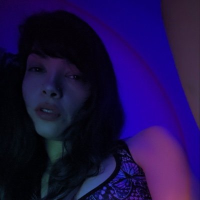Chitown is home. The Queen of Spades wife
@lululacy is my header. . The ultra sexy @supersmashoe is the profile pic. NSFW