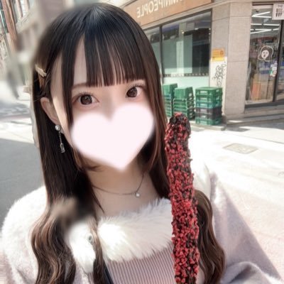 yuereina29004's profile picture. 