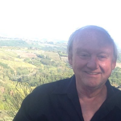MichaelQ2Barker's profile picture. Nympsfield Road ready to query. The story follows the MC as he navigates the complexities of his family’s dark past as he struggles with love relationships🇨🇦