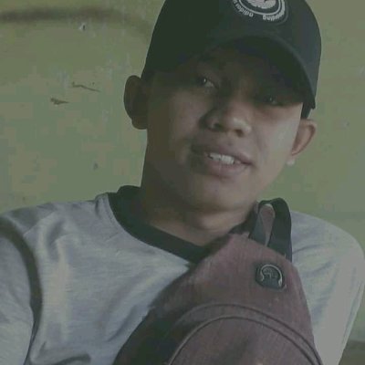 MUHAMAD27092624's profile picture. 