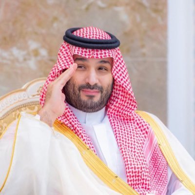 يا ربّ أبعد عني من يغتابني ويكرهني،ومن يخون طيبتي ويستغل محبتي، وكل ماهو شر لي وابدله يا رب بما هو خير لي... سناب شات fasol9006