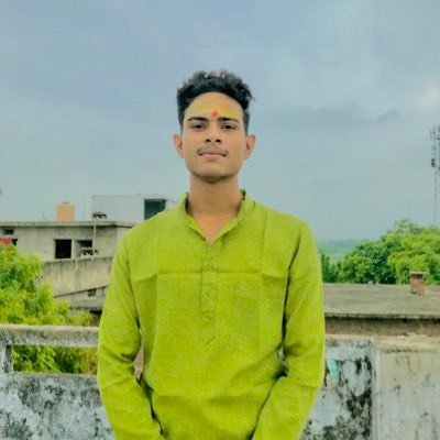 thakur_Seemant_'s profile picture. सनातनी 🕉 दिल्ली विश्वविद्यालय ( सत्यवती )