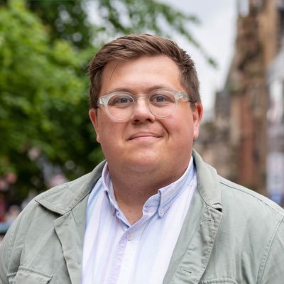 Socialist. Journalist. Troublemaker. Green. Views my own. He/him.