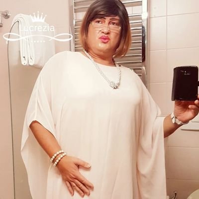 Transgender ormai matura ma ancora molto vivace e Felice di vivere la mia Sessualità con chi apprezza e condivide il mio modo di essere, altrimenti passa oltre
