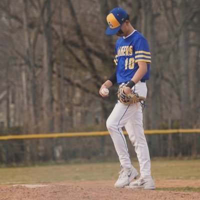 West Aurora 2027- RHP,INF- email-mannydeleon386@gmail.com-Number- 331-255-7968