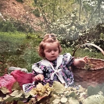 merveomrglu's profile picture. bu profilde gördüğünüz olaylar; beynimin enkaz kaldırma çalışmaları