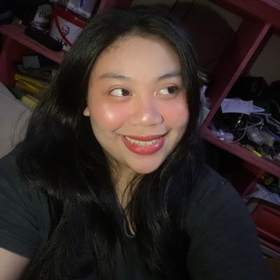 • Isaiah 41:13 💫 || She/Her || PHIXO 🤪 CARAT 💎|| 20 || 🇵🇭 — Latom