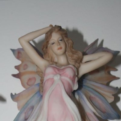 🫗 Mo || getting better *ೃ༄ Profile