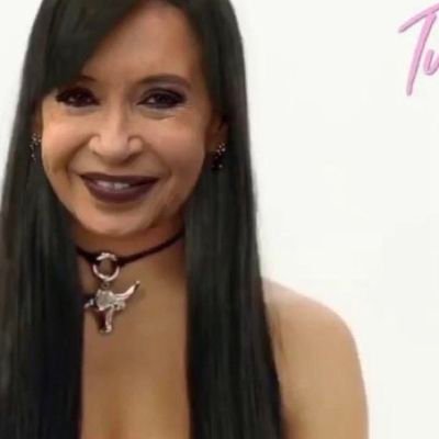 valbuni_'s profile picture. .