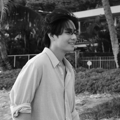 29. The babiest of Army, here to observe, learn and support BTS to the best of my abilities. Fan Account.