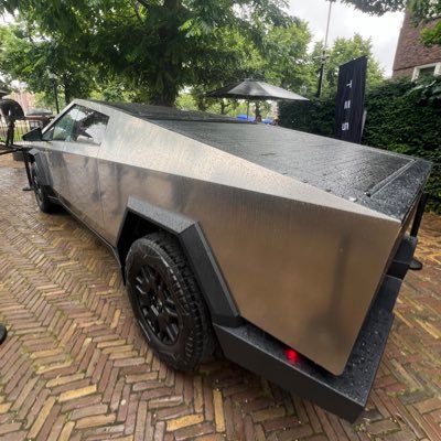 BYdS01's profile picture. AI, EV's, Autonomy, Tesla, FSD, Robotaxi