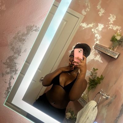 ig : n.divineeee on here just talking i just miss my old page