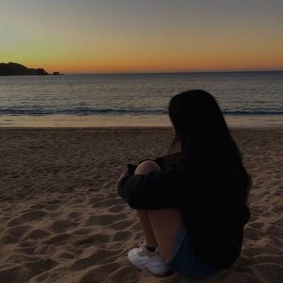 🧸🧺𖹭๋࣭Lim Hye-young๋࣭𖹭🧺🧸
☁️🫧૮₍´。ᵔ ꈊ ᵔ。`₎ა🫧☁️
✦꒷・₊˚{Followers Me}🪐꒦˚₊
