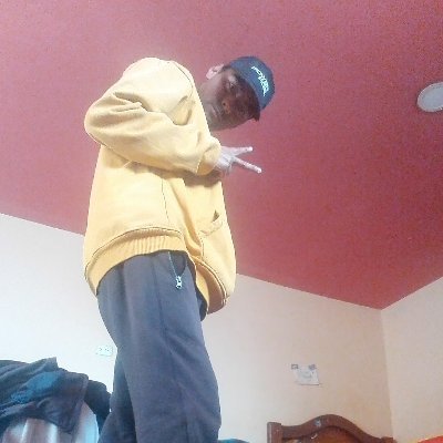 CuasapudRo75763's profile picture. 